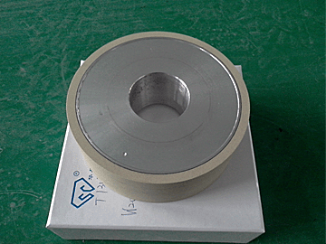Centerless grinding wheel